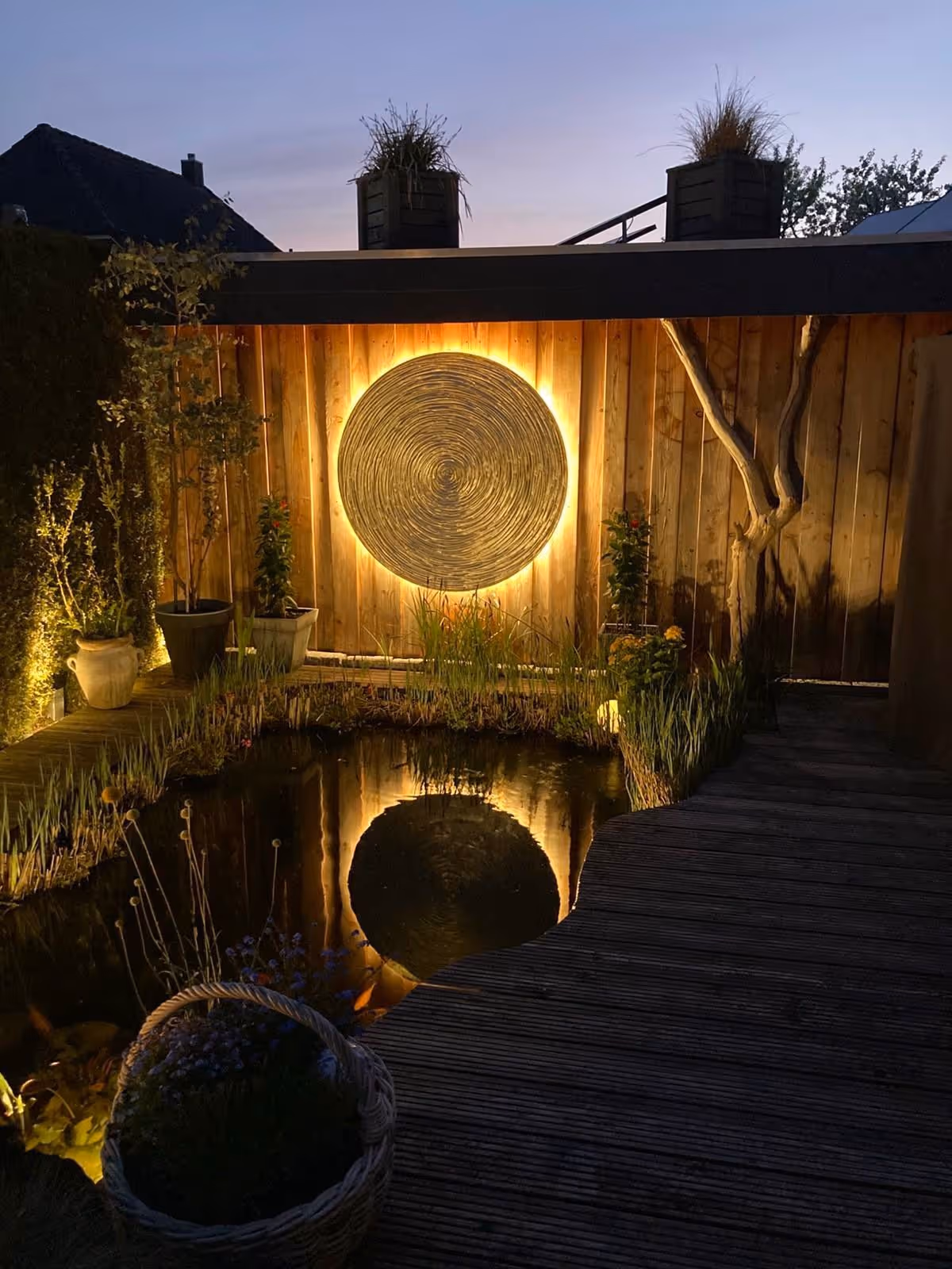 Edelblüte in Gold, Ø 130 cm, beleuchtet, für draußen