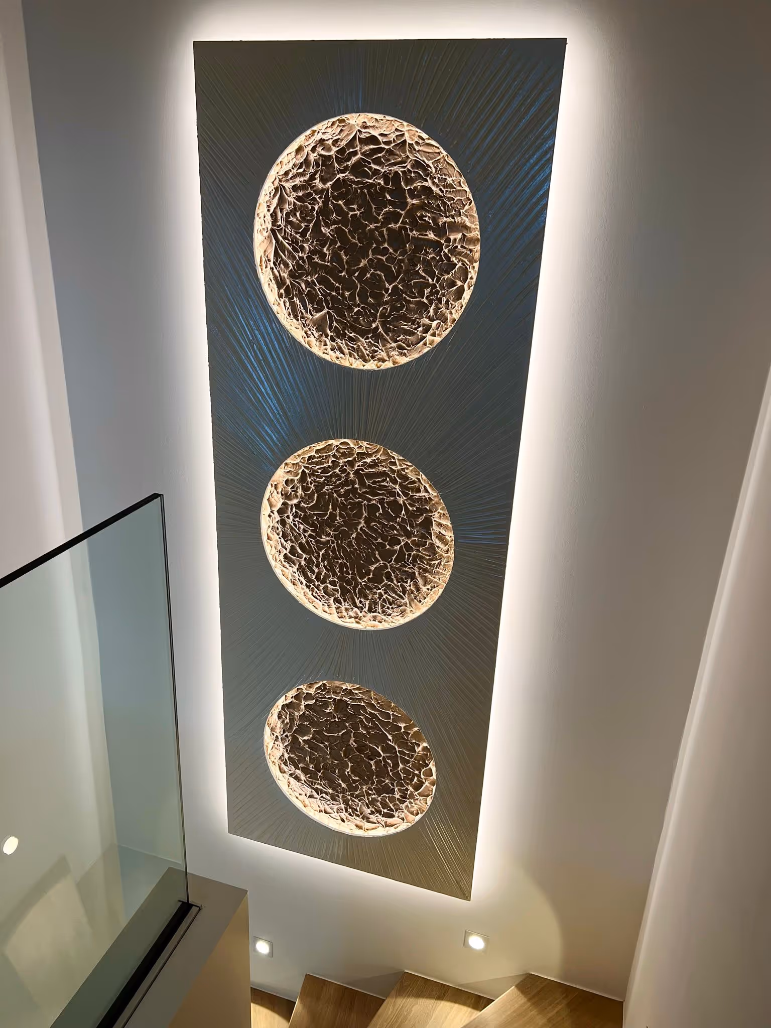 Galaxy in Perlmuttweiß Strahlen mit Monden Bronze Deluxe, 200 x 80 cm, beleuchtet